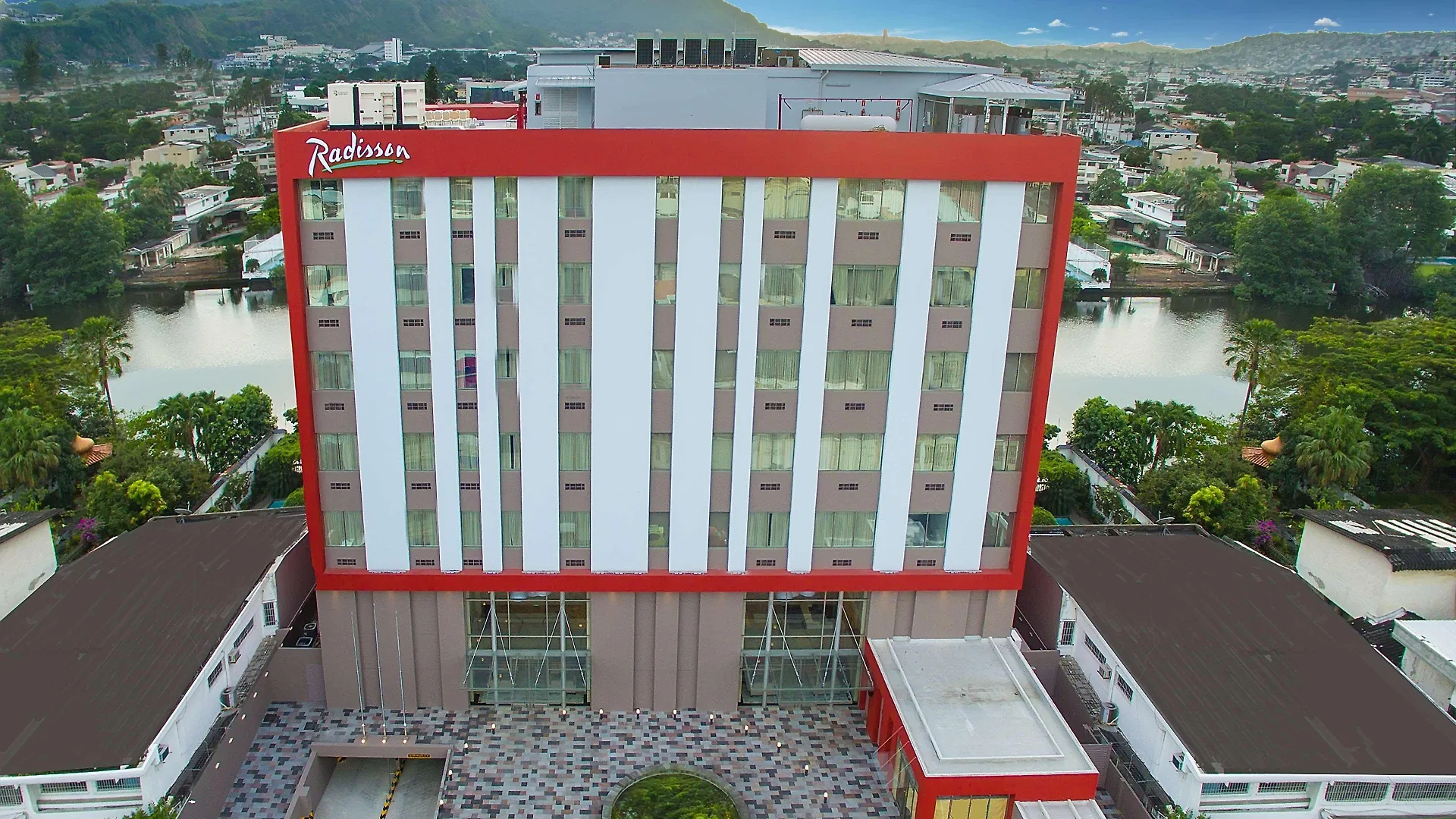 Radisson Hotel Guayaquil 5*,